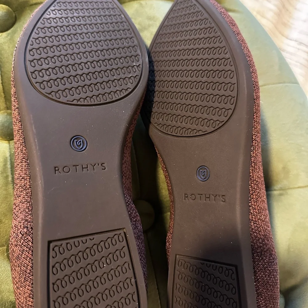 Rothy's 9.5 truffle python points - Picture 3 of 4